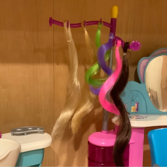 Vintage Barbie Salon Playset Hair extensions Accessories - Picture 6 of 10